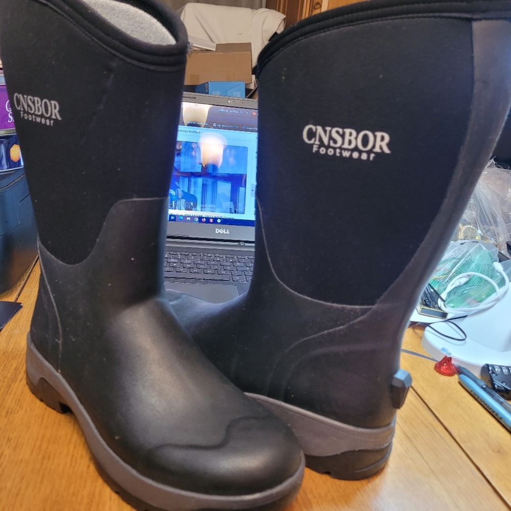 Man's rubber boots